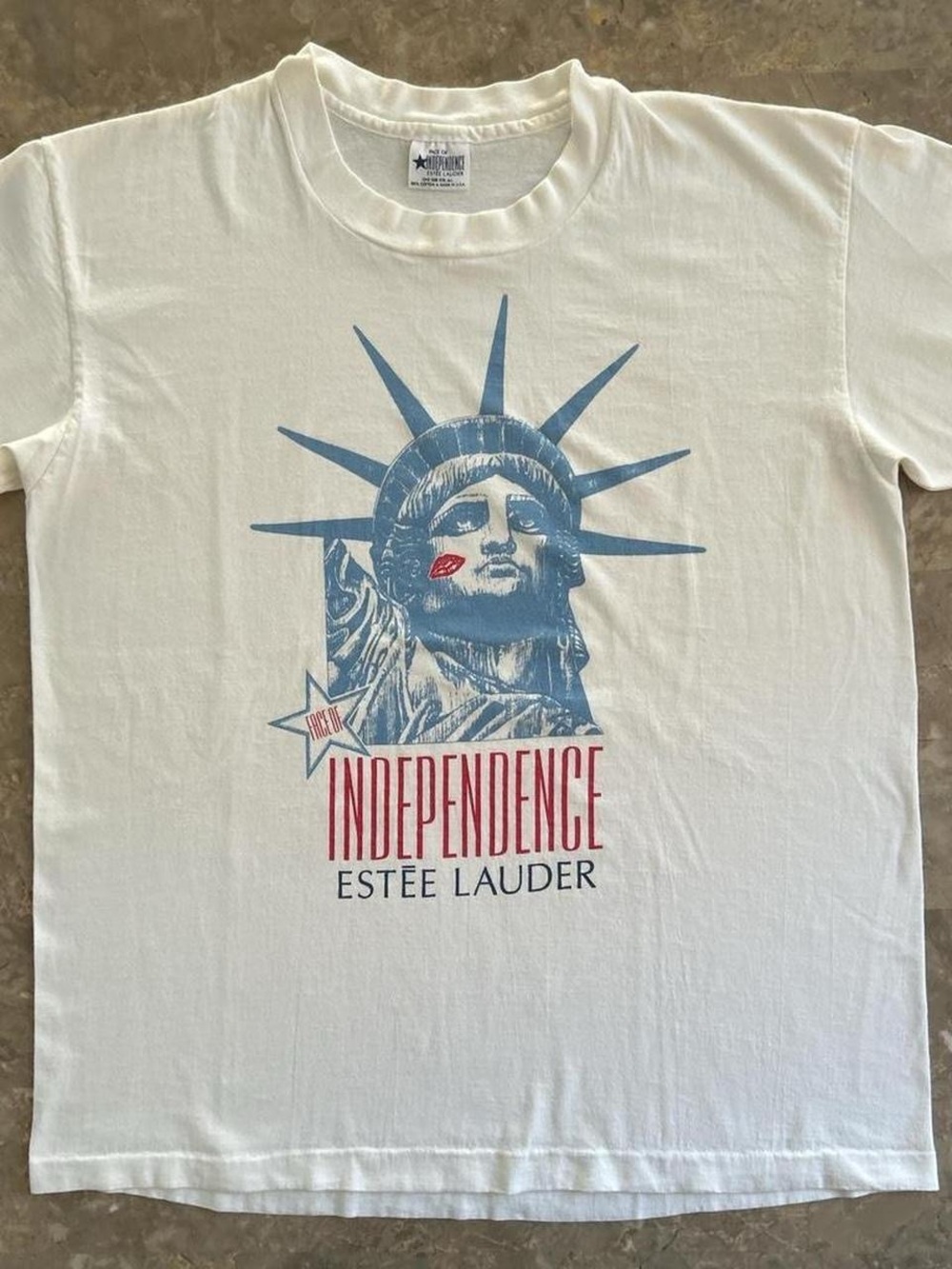 Vintage 1990s Estee Lauder Face of Independence T Shirt L USA Statue Liberty
